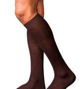 Luxury Line Basics Falke No. 6 Knee High | Brown 15451-5930